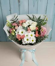 Букет цветов из:  Розы, Лизиантусы и Хризантемы в Персиановском