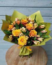Букет цветов из:  Альстромерии и Розы в Персиановском
