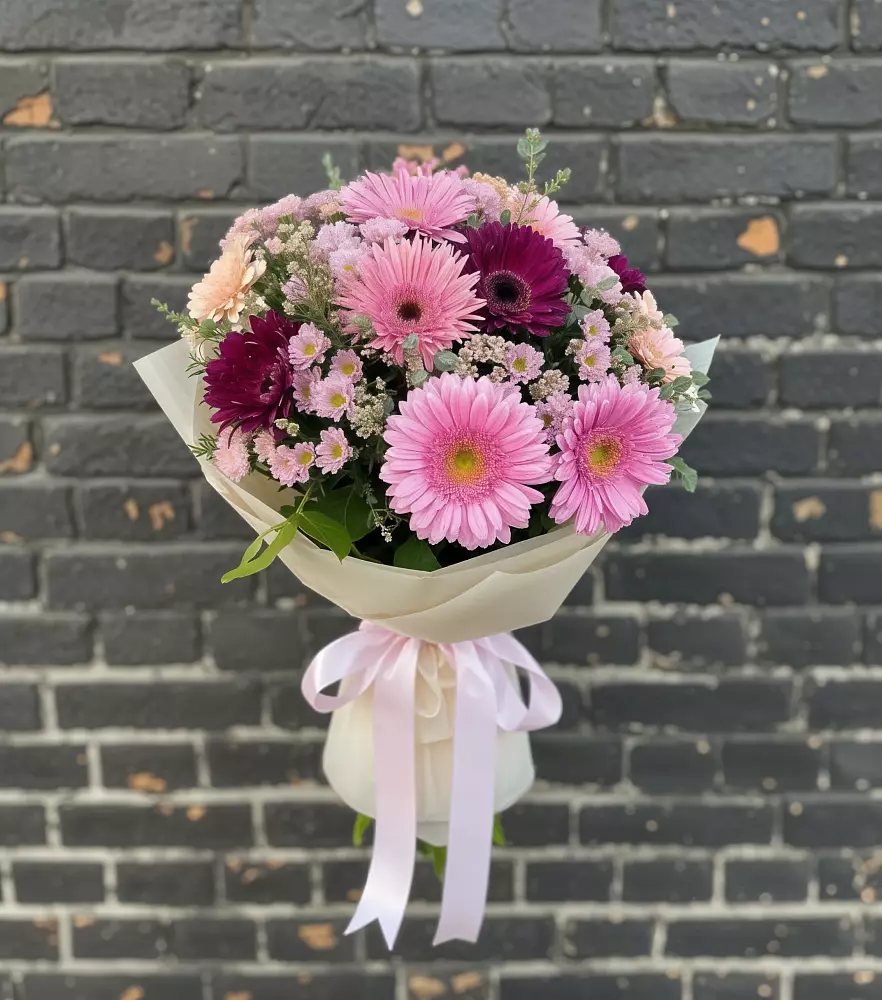 Букет цветов из: Герберы и Хризантемы в Персиановском
