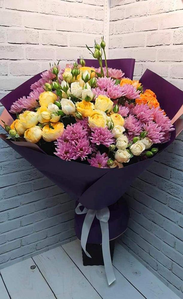 Букет цветов из: Хризантемы и Розы в Персиановском