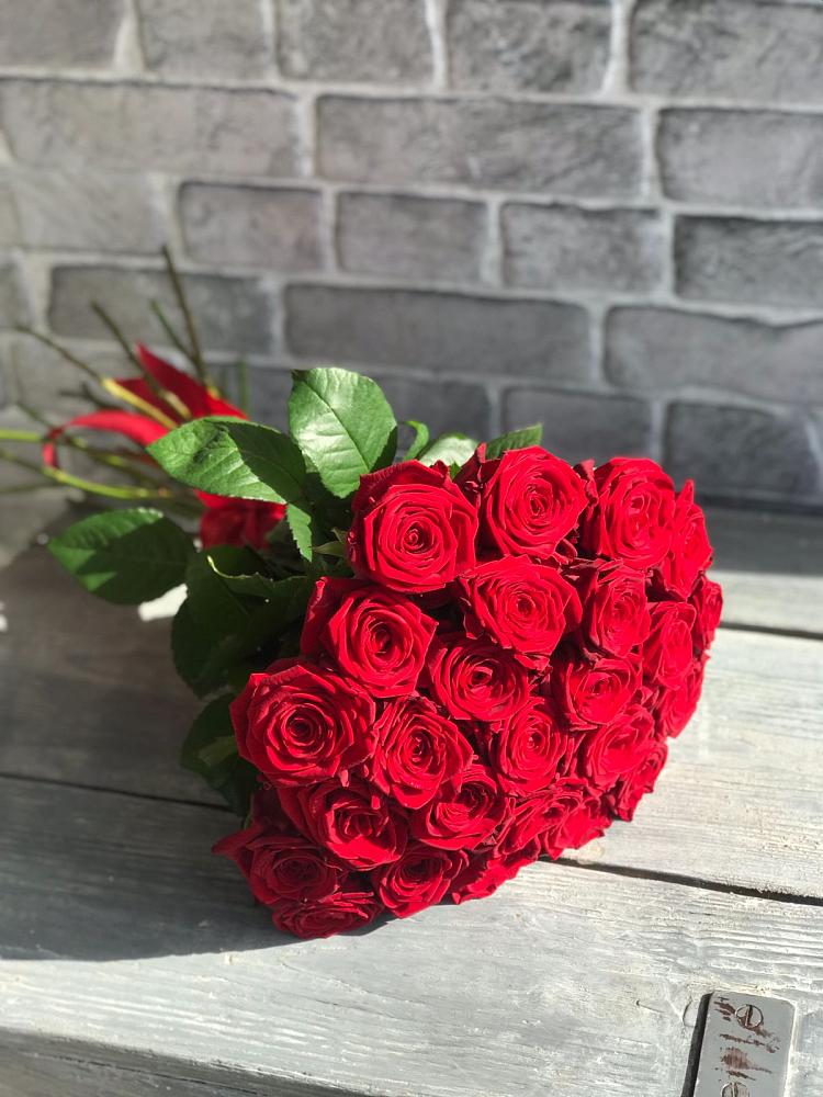 Букет Красные розы Фридом в Персиановском