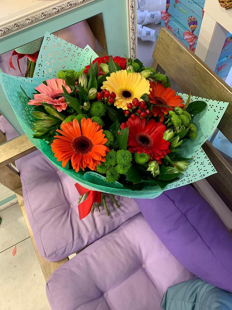 Букет цветов из: Герберы, Хризантемы и Альстромерии в Персиановском