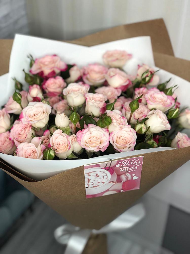 Букет цветов из: Розы в Персиановском