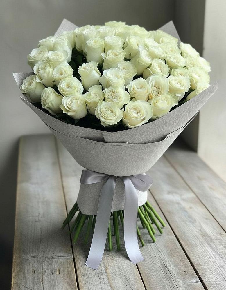 Букет 35 Белых роз в Персиановском