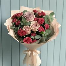 Букет цветов из:  Гвоздики и Розы в Персиановском